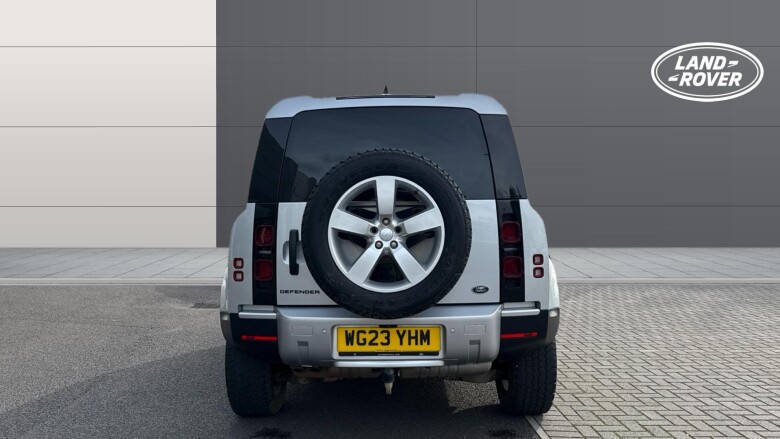 Land Rover Defender 90 Diesel 3.0 D200 Hard Top Auto